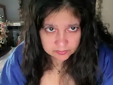 Snapshot of MelanieFawker chatting on November 2025 03:50:01 PM MelanieFawker online show from November 2025 03:50:01 PM