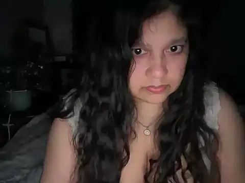 Snapshot of MelanieFawker chatting on November 2025 03:40:02 AM MelanieFawker online show from November 2025 03:40:02 AM