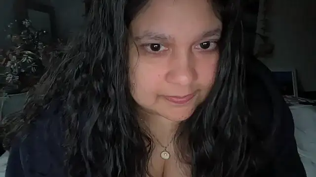 Snapshot of MelanieFawker chatting on October 2025 02:07:01 PM MelanieFawker online show from October 2025 02:07:01 PM