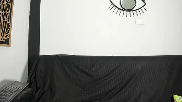 EmilyGomezLS online show from April 2026 11:22:02 AM