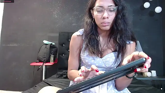 EmilyGomezLS online show from March 2025 11:21:02 AM