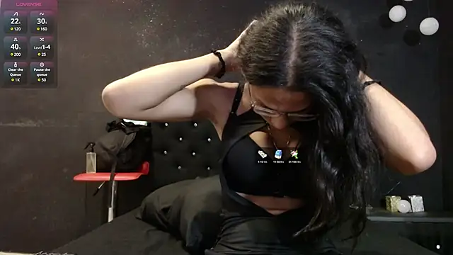 EmilyGomezLS online show from March 2025 11:33:02 AM