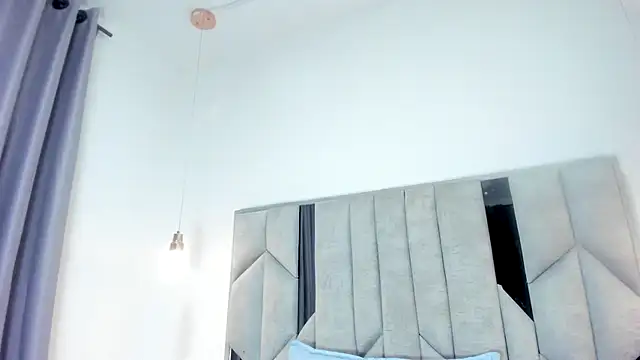 Malu M online show from December 2025 11:49:03 PM