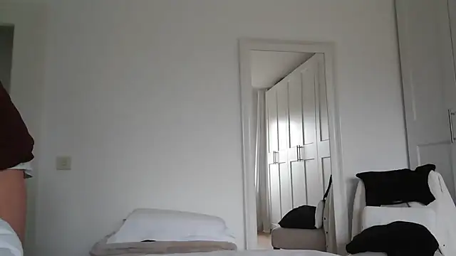 maxmueller321 online show from January 2025 09:37:02 AM