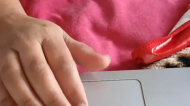 wandinha24 online show from February 2025 10:42:02 AM