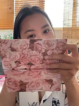 Eliza-E online show from March 2026 04:05:01 AM