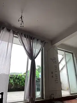 Eliza-E online show from March 2026 03:21:02 AM