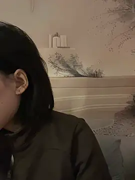 Eliza-E online show from January 2026 11:25:01 PM