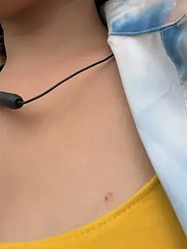 Eliza-E online show from April 2026 02:51:02 AM