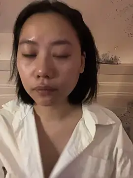 Eliza-E online show from February 2026 10:41:01 PM