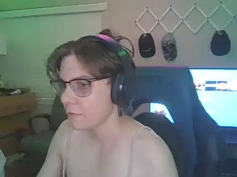 KaliSnow199623 online show from February 2025 07:41:01 AM