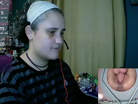 Snapshot of lolalicious_758 chatting on May 2026 10:54:02 PM lolalicious 758 online show from May 2026 10:54:02 PM
