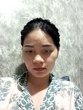 Ngoc-Trinh online show from March 2026 01:21:02 AM
