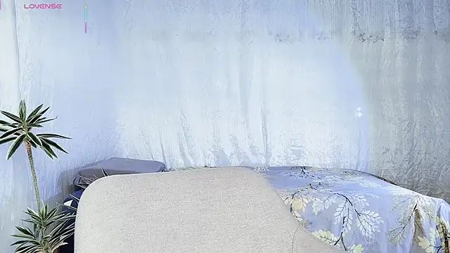 I Am Boo online show from April 2026 04:21:02 PM