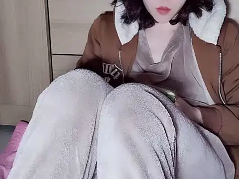 Snapshot of Pink_cream chatting on February 2025 03:27:02 PM Pink cream online show from February 2025 03:27:02 PM