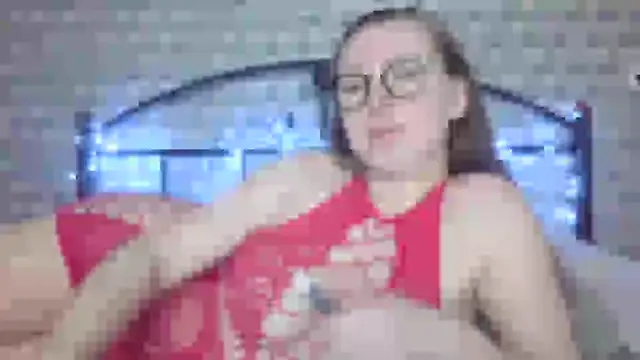 Snapshot of _Leslyy_Solo_1 chatting on February 2025 06:40:01 PM Leslyy Solo 1 online show from February 2025 06:40:01 PM