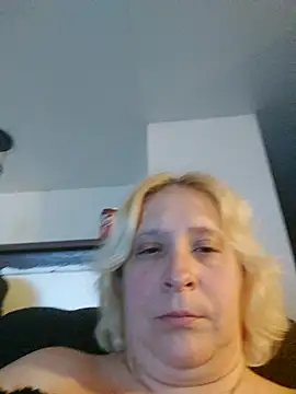 Snapshot of Icedcoffee2024 chatting on October 2025 12:58:01 AM Icedcoffee2024 online show from October 2025 12:58:01 AM