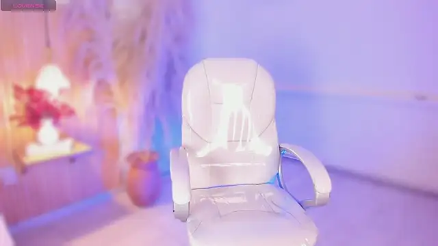 MelissaKarterrs online show from April 2026 12:12:02 PM