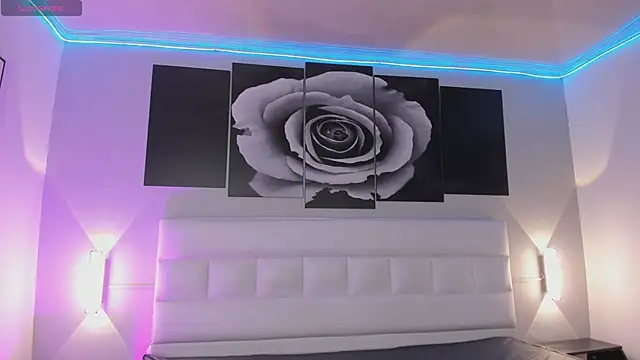 sofi bakerr online show from November 2025 11:37:01 AM