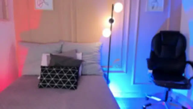 Snapshot of sofi_bakerr chatting on March 2026 11:37:02 AM sofi bakerr online show from March 2026 11:37:02 AM