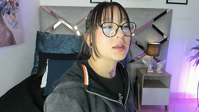 sofi bakerr online show from May 2026 11:35:01 AM