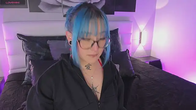 sofi bakerr online show from October 2025 11:42:01 AM