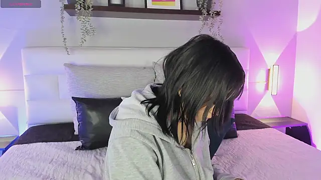 sofi bakerr online show from February 2026 11:51:01 AM