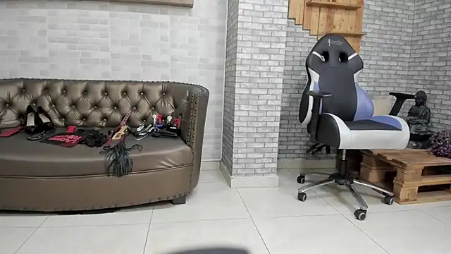 JAYLEN BDSM online show from April 2026 12:23:01 PM