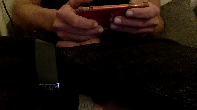    dude     online show from November 2025 04:32:01 PM