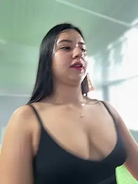 Snapshot of VAL_PRINCESS chatting on March 2025 09:15:02 PM VAL PRINCESS online show from March 2025 09:15:02 PM