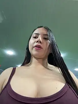 VAL PRINCESS online show from April 2026 01:28:01 AM