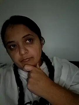 sarahhh1987 online show from October 2025 06:30:02 PM