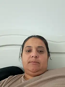 sarahhh1987 online show from November 2025 09:03:02 AM