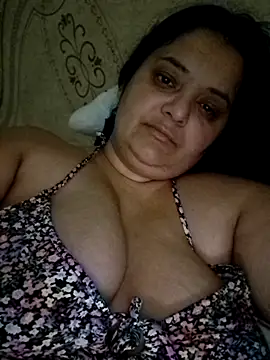 sarahhh1987 online show from December 2025 11:27:02 PM