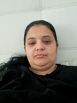 sarahhh1987 online show from February 2026 06:34:02 AM