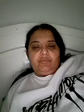 sarahhh1987 online show from October 2025 04:41:02 PM