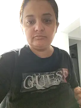 sarahhh1987 online show from November 2025 06:28:02 AM