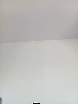 sarahhh1987 online show from April 2026 09:25:02 AM