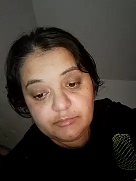 sarahhh1987 online show from November 2025 06:44:01 PM