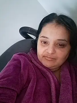 sarahhh1987 online show from December 2025 10:43:01 AM