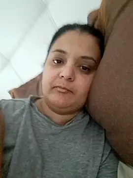 sarahhh1987 online show from February 2026 06:44:01 AM