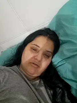 sarahhh1987 online show from February 2026 06:19:02 PM