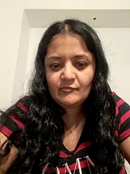 sarahhh1987 online show from January 2026 06:11:01 PM