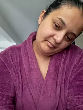 sarahhh1987 online show from January 2026 08:32:02 AM