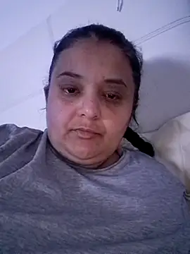 sarahhh1987 online show from March 2026 05:11:02 PM