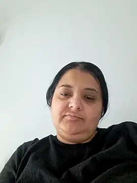 sarahhh1987 online show from February 2026 07:43:02 AM