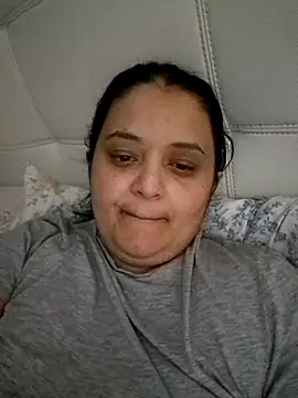 sarahhh1987 online show from March 2026 07:19:02 PM