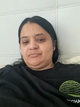 sarahhh1987 online show from March 2026 01:35:01 PM