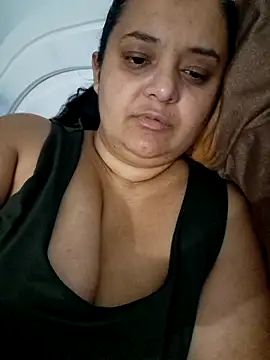 sarahhh1987 online show from November 2025 05:57:01 PM