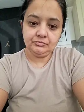 sarahhh1987 online show from February 2026 08:06:01 AM